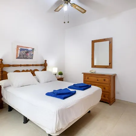 Casa Llamedos Dom wakacyjny Puerto del Carmen (Lanzarote)